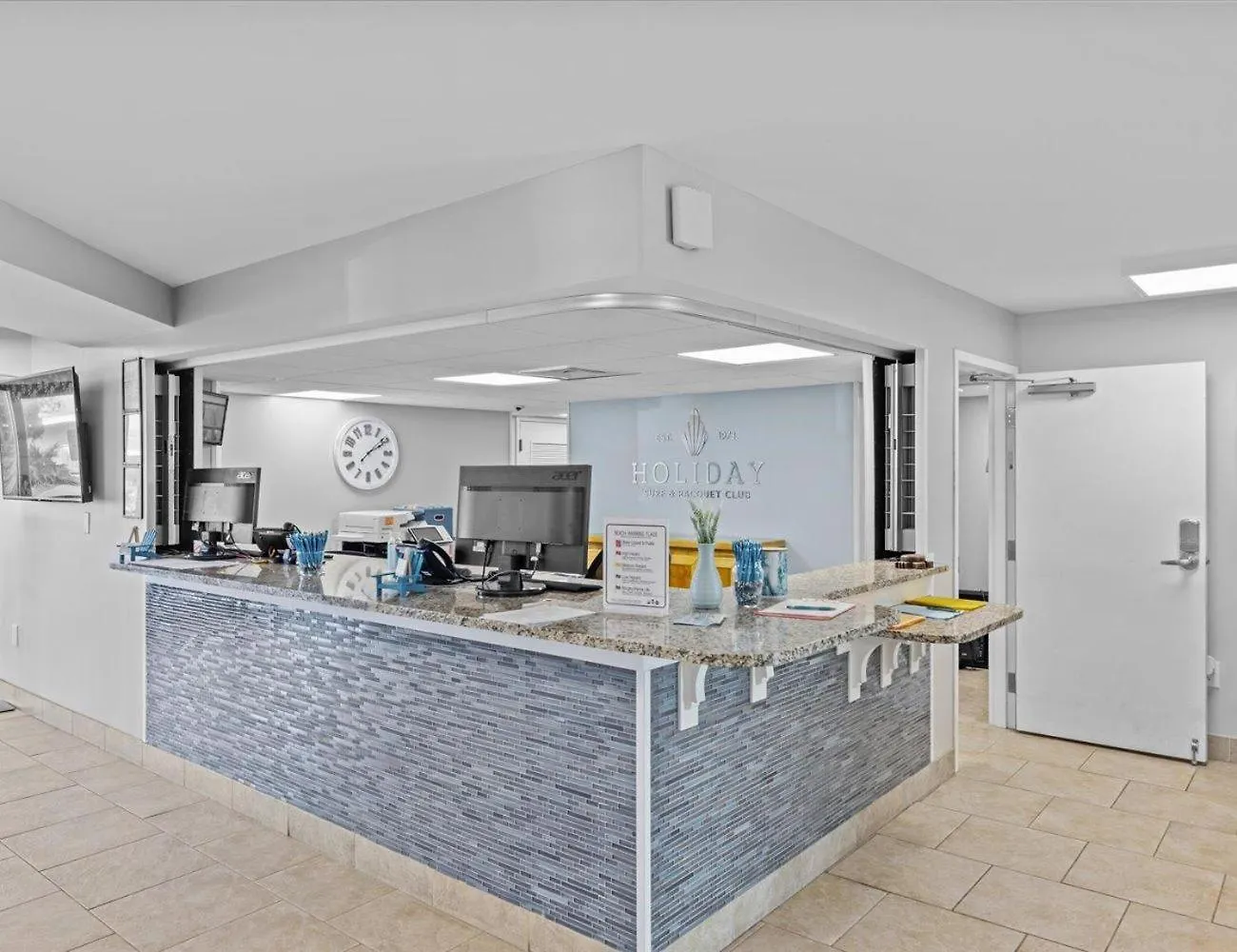 Holiday Surf And Racquet Unit 119 Destin Holiday home