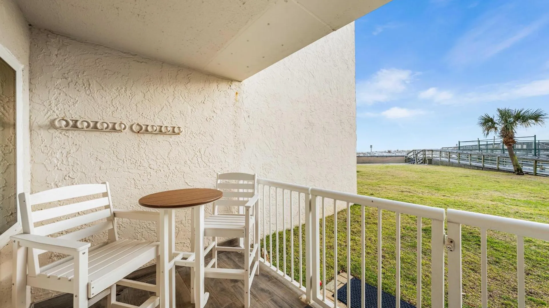 Holiday Surf And Racquet Unit 119 Destin